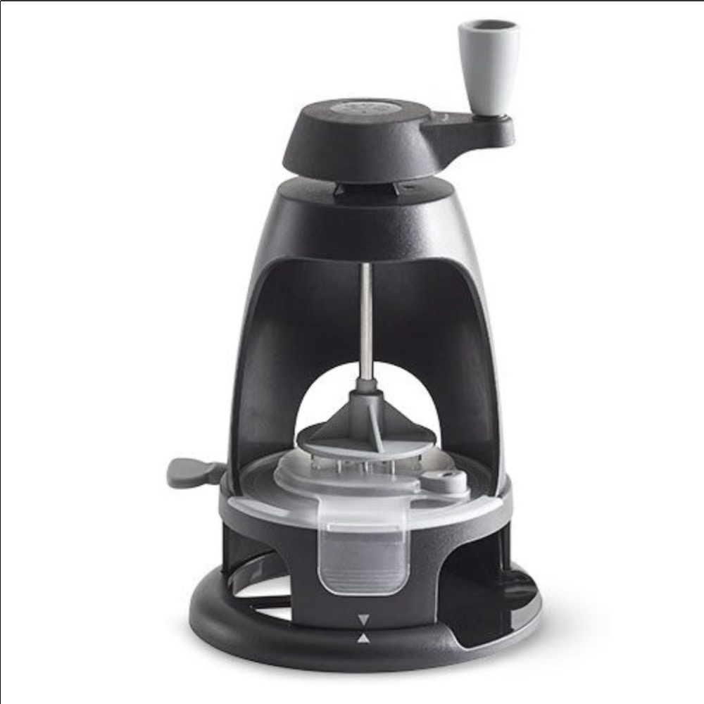 Pampered Chef Veggie Spiralizer